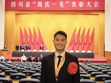 【榜样力量】退伍不褪色 乡土办实事——记四川省优秀共产党员何建东