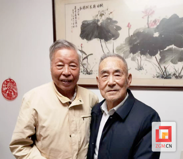 徐良才与晏秀新（资料图片）.png
