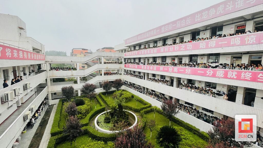 活动现场 (2).jpg