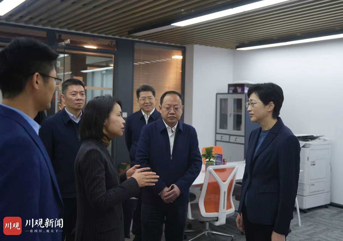 施小琳在省民营经济发展促进中心调研并召开民营企业座谈会强调：务实高效为民营企业纾困解难、聚势赋能，更好服务民营经济发展壮大、支撑全省高质量发展 ...
