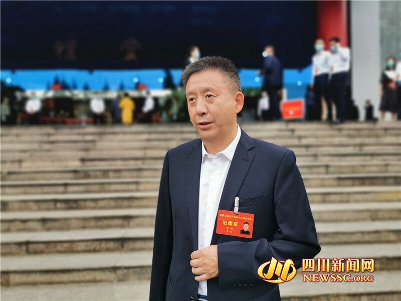 省政协委员陈刚：学校要继续加强常态化防疫措施 - 自贡网 - 在这里，读懂盐都