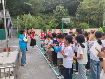 1486个孩子妈妈的朋友圈：一场大年初二的“约定”丨代表委员的朋友圈