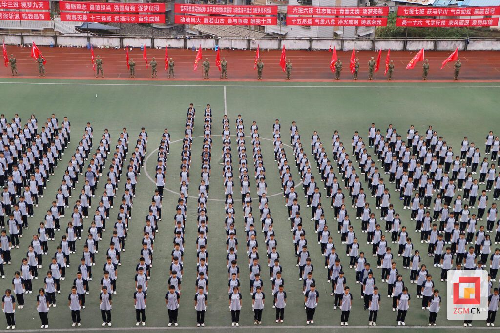 活动现场 记者 陈凡逸 摄.JPG