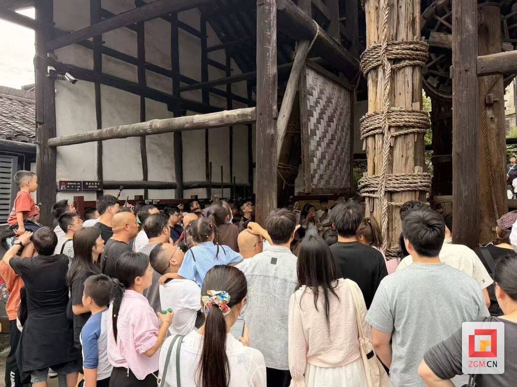 燊海井活动.jpg