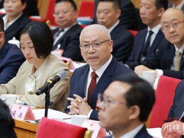 吴德：让农民从依靠人力畜力全面转向依靠机械装备丨开局十五五 四川来回答