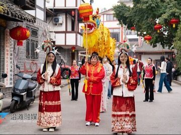 【新春走基层】文旅焕新颜！仙市镇以灯为媒 绘就乡村旅游发展新图景