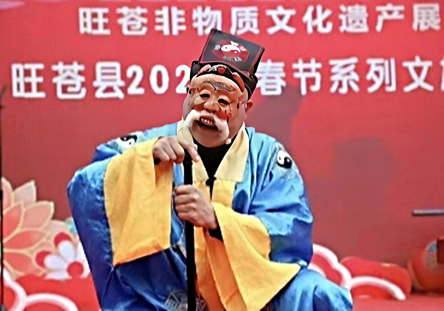 大巴山的“戏剧活化石” 端公戏传承人张贵州的坚守与突围 - 自贡网 - 在这里，读懂盐都