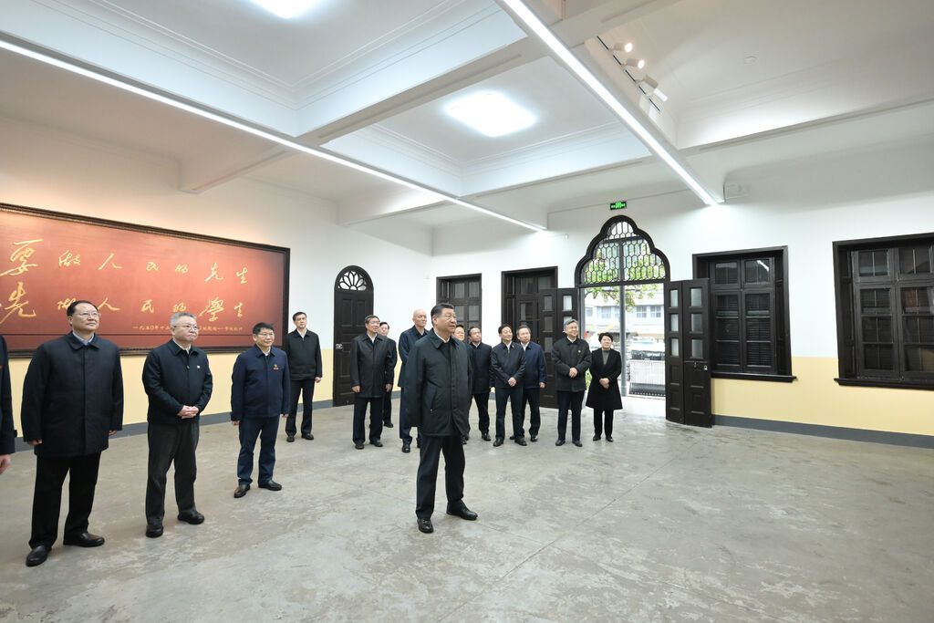 3月18日,習近平總書記在湖南第一師范學院(城南書院校區(qū))考察,。
