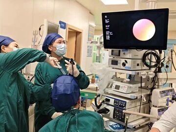 发热1天左肺全白！这种病可堵塞气道，别误当普通感冒