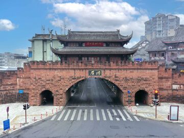 “黑马”眉山，何以持续狂奔？丨21城开局问答·眉山策