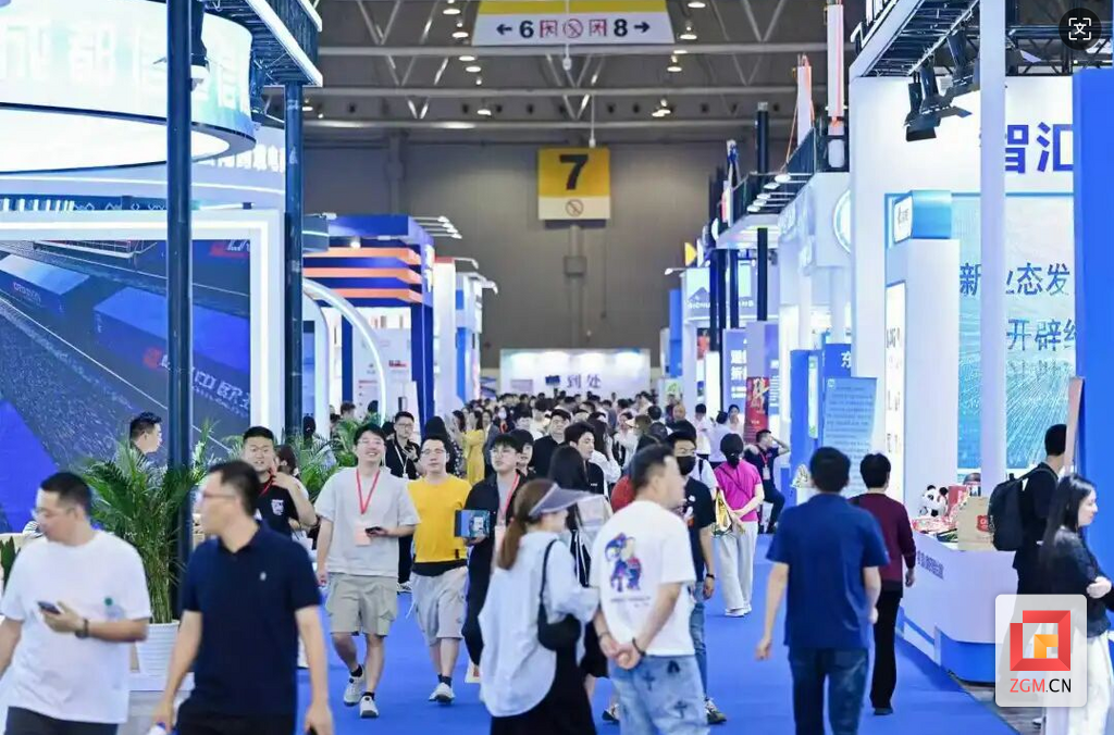 往届西部跨境电商博览会.png