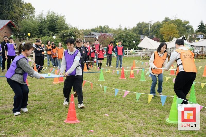 9645d0642bc1777544493685332e1fe.jpg